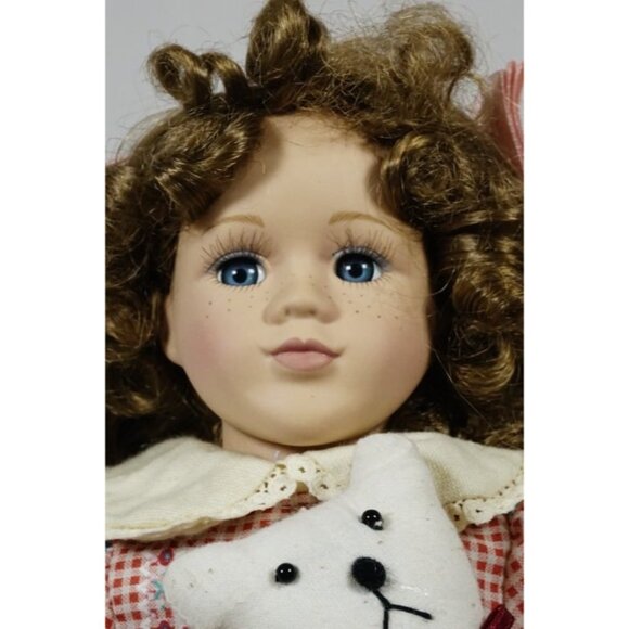 Collectable Memories TERRY Porcelain Doll 16" w/ Bear Checked Dress - Picture 7 of 7